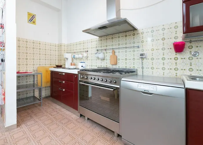 Flaminia Bright & Roomy Apartment